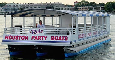 houston party boat skipper wave